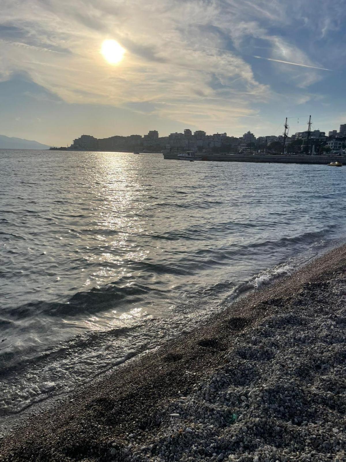 Seriani Dock Holiday Sarandë Buitenkant foto